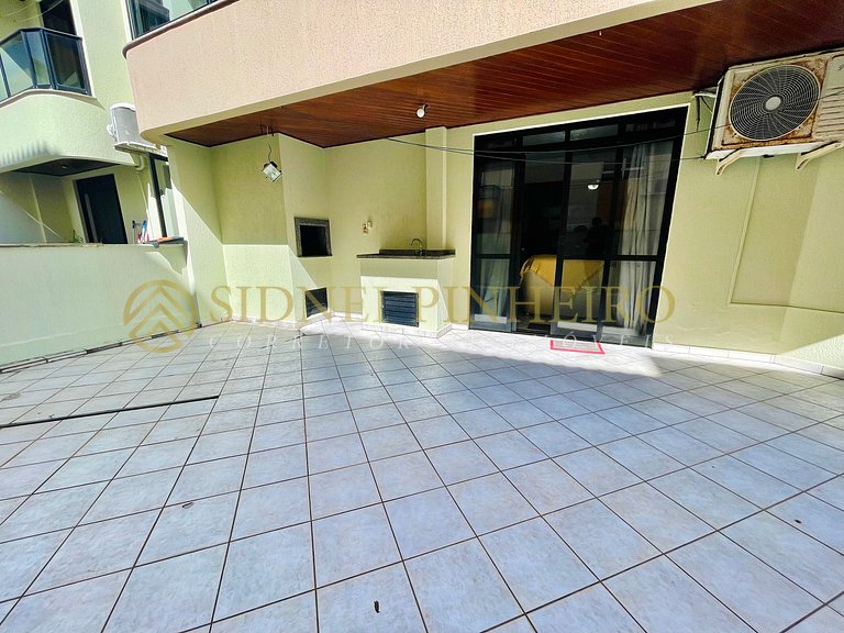 520 - Apartamento 3 dormitórios na Praia de Bombas