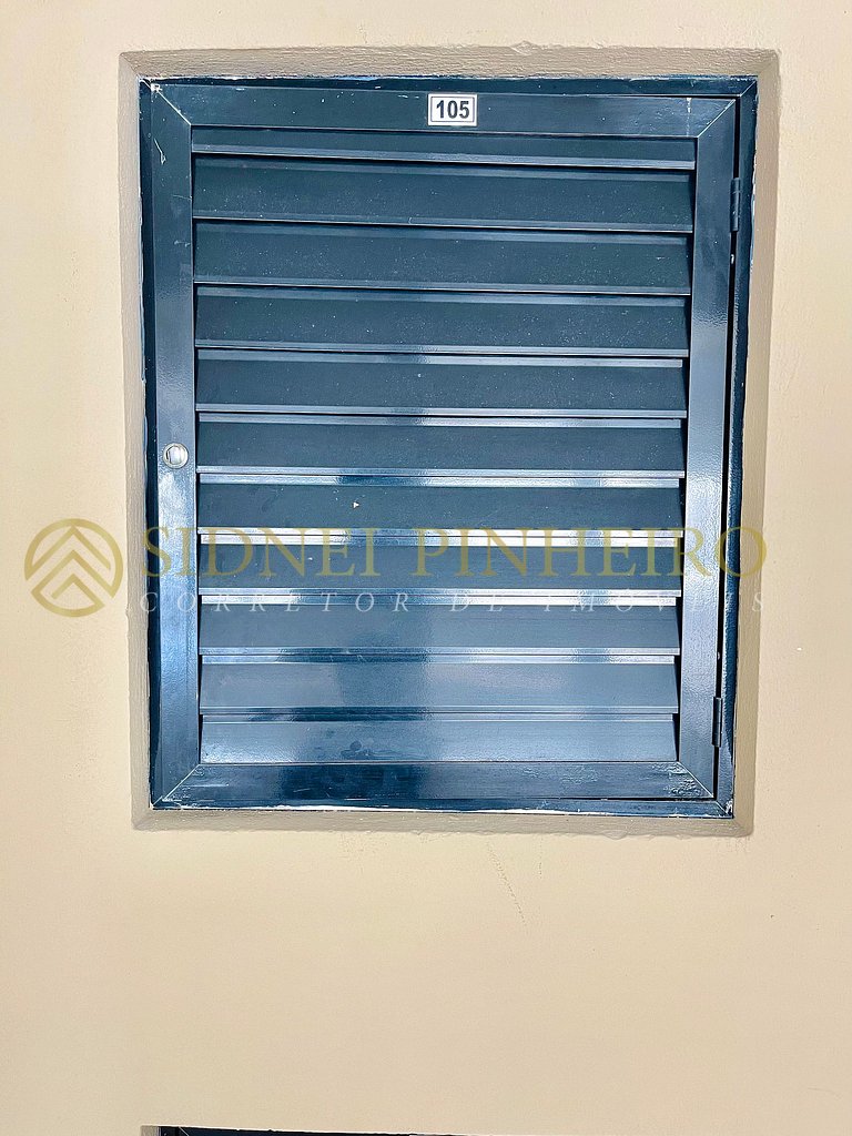 520 - Apartamento 3 dormitórios na Praia de Bombas