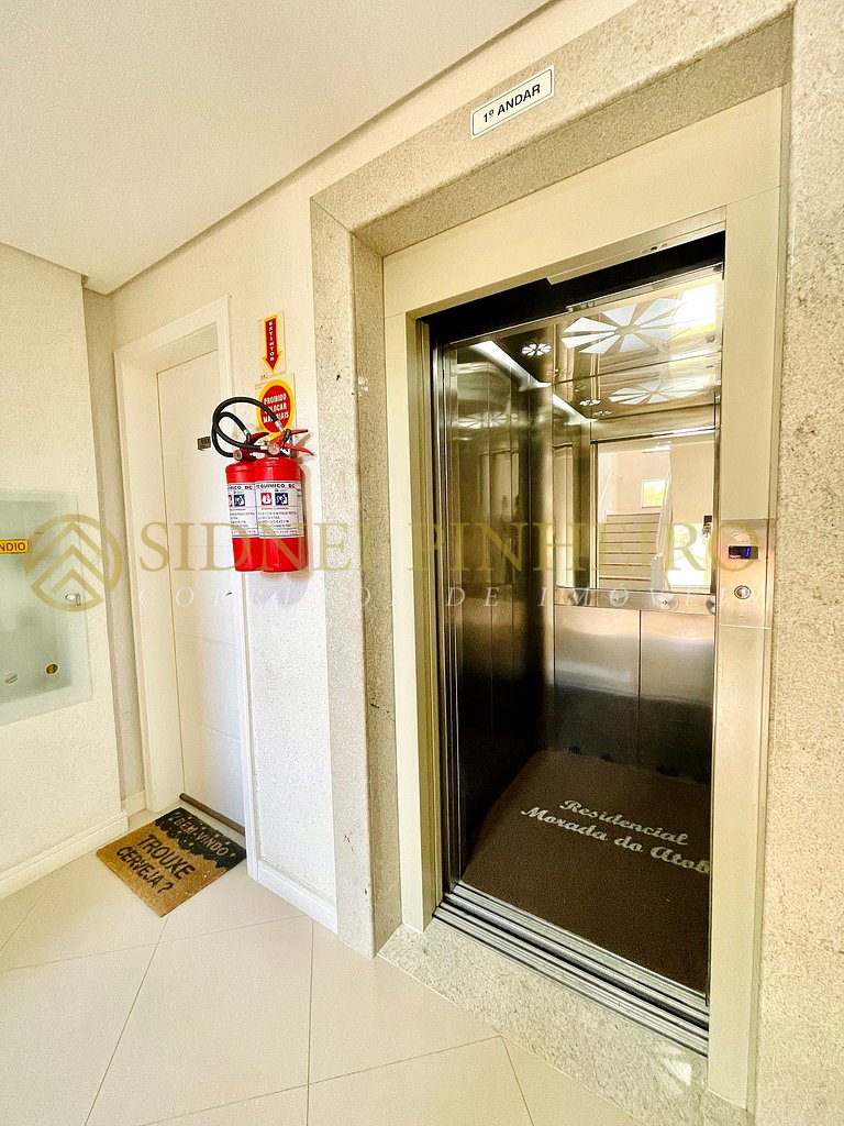 504 - Apartamento 2 dormitórios na Praia de Bombinhas