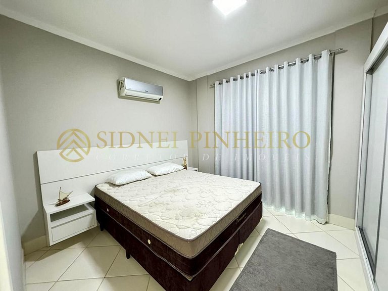 018 - Apartamento de 2 dormitórios na Praia de Bombas