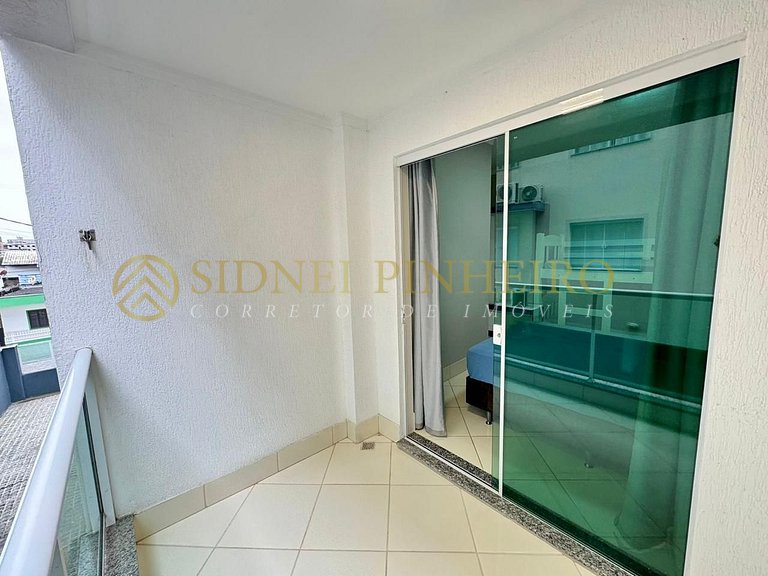 018 - Apartamento de 2 dormitórios na Praia de Bombas