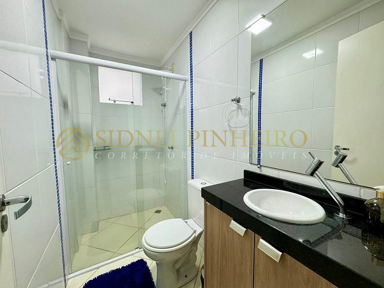 018 - Apartamento de 2 dormitórios na Praia de Bombas