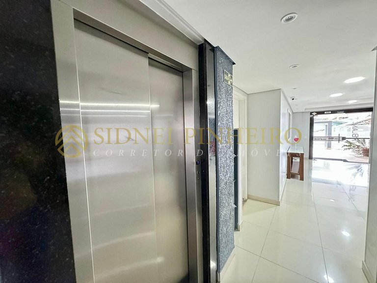 018 - Apartamento de 2 dormitórios na Praia de Bombas