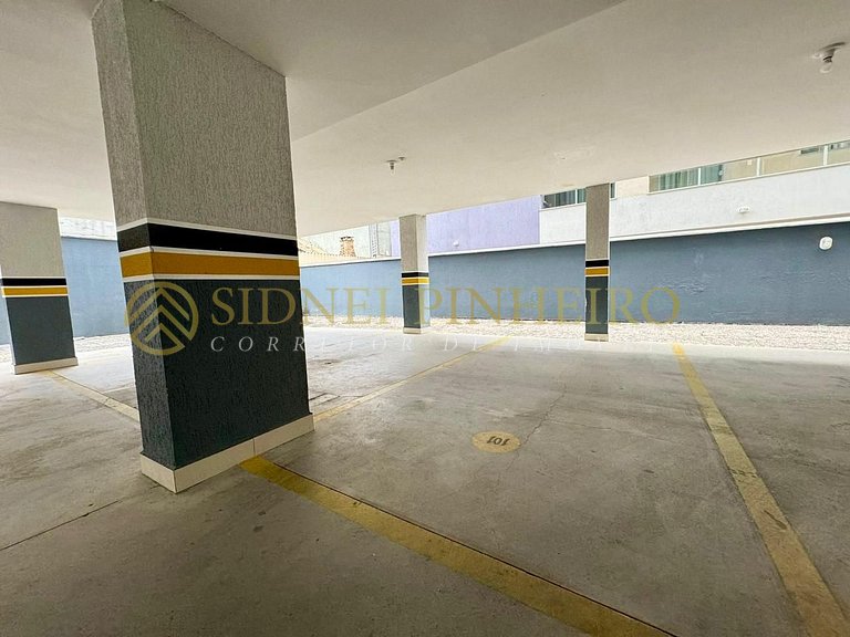 018 - Apartamento de 2 dormitórios na Praia de Bombas