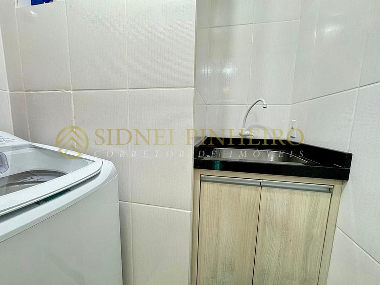 018 - Apartamento de 2 dormitórios na Praia de Bombas