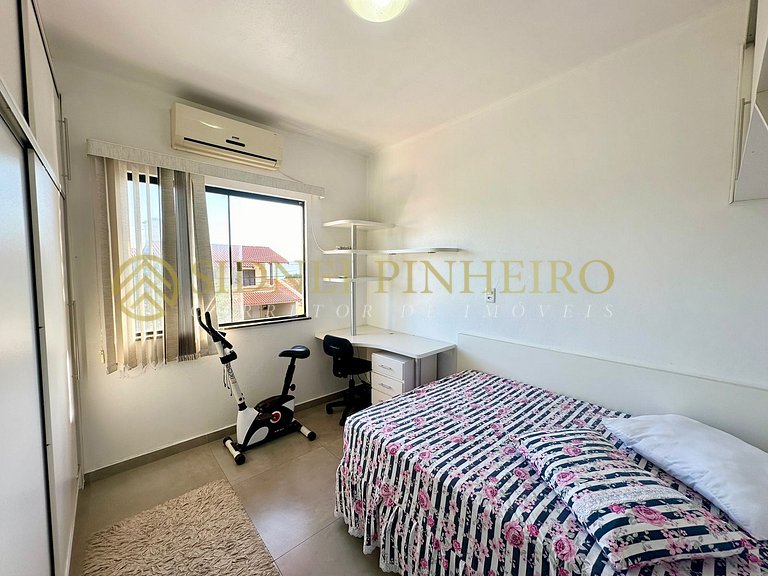 521 - Apartamento 3 dormitórios em Canto Grande