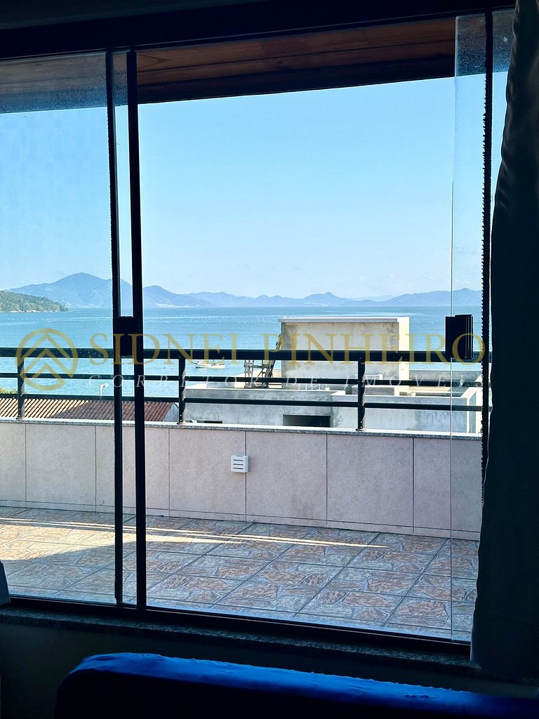 523 - Cobertura de 1 dormitório com vista mar