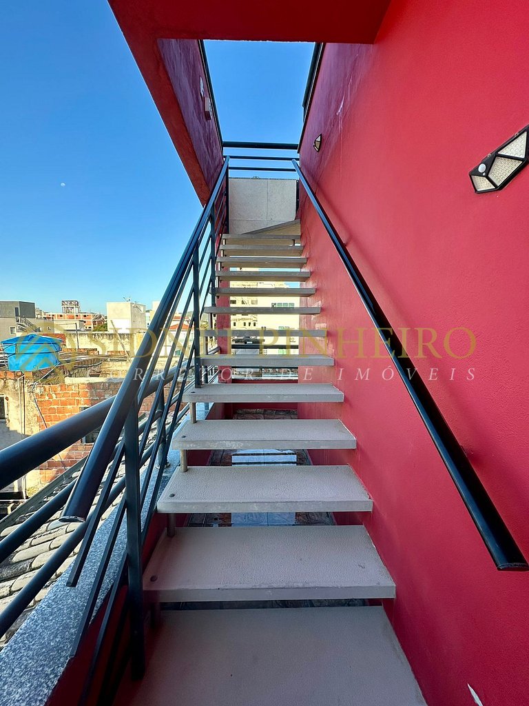 523 - Cobertura de 1 dormitório com vista mar