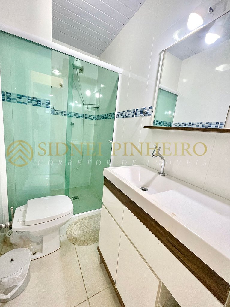 528 - Apartamento 2 dormitórios na Praia de Bombas