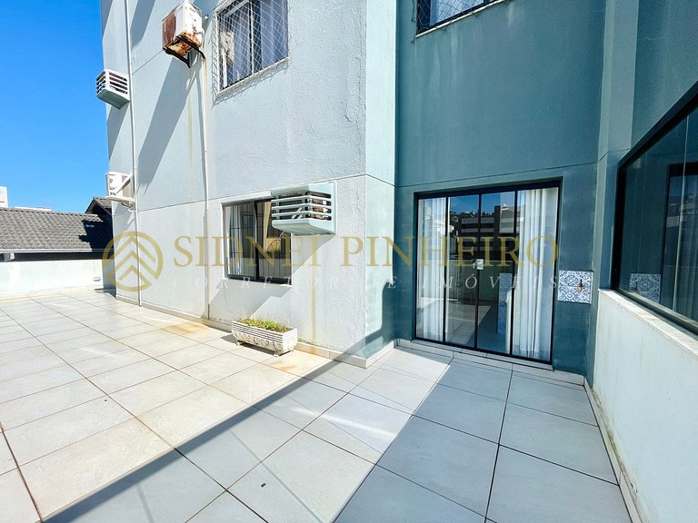 528 - Apartamento 2 dormitórios na Praia de Bombas
