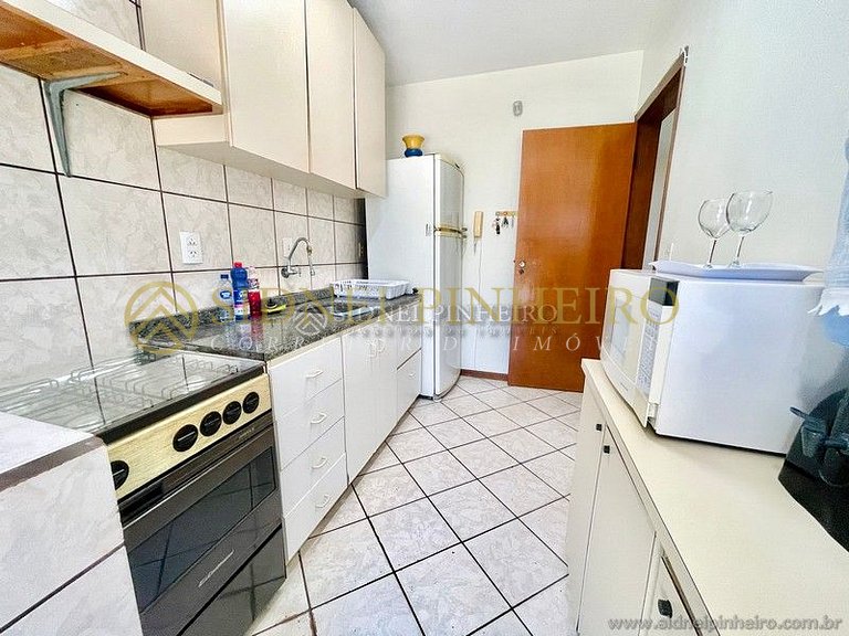 527 - Apartamento de 2 dormitórios em Bombas