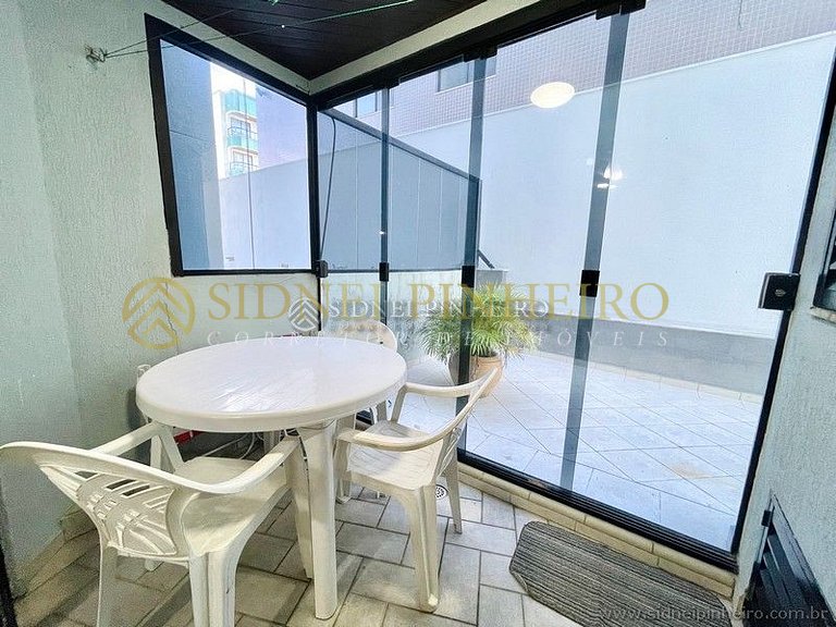 527 - Apartamento de 2 dormitórios em Bombas