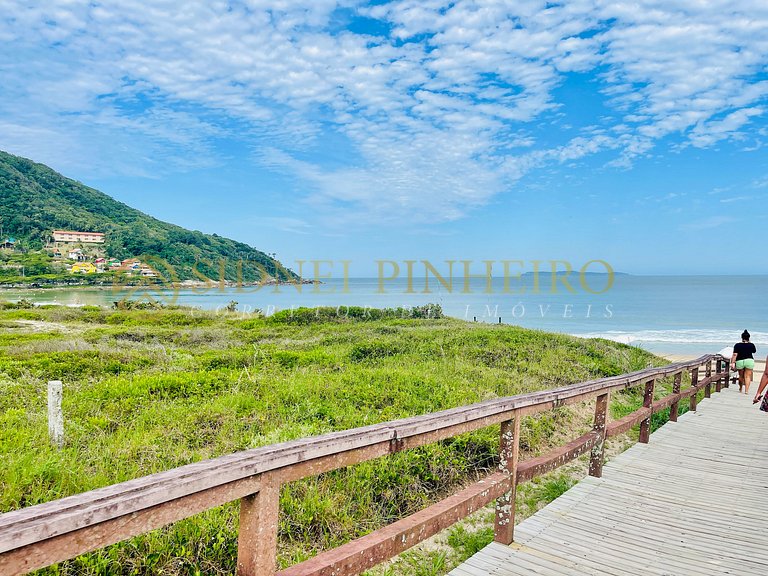 002 - Apartamento 2 dormitórios na Praia de 4 Ilhas