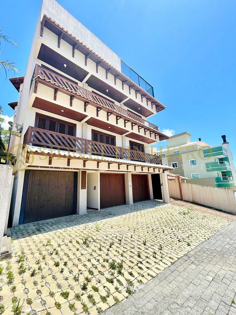 004 - Apartamento no Centro de Bombinhas