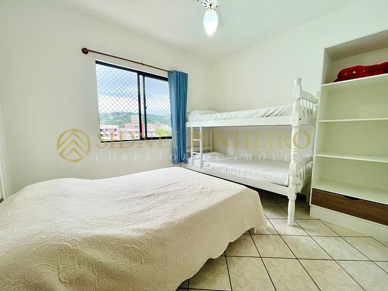 010 - Apartamento á 100 metros da praia de Bombas