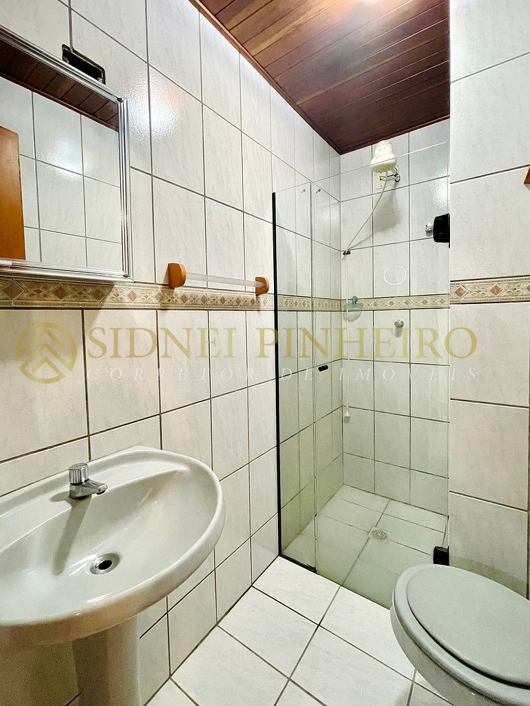 010 - Apartamento á 100 metros da praia de Bombas