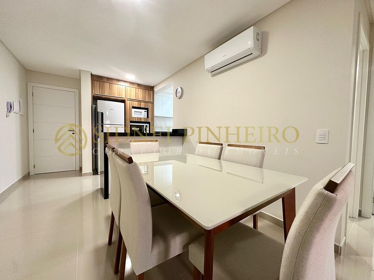 006 - Apartamento de 2 dormitórios em Bombas