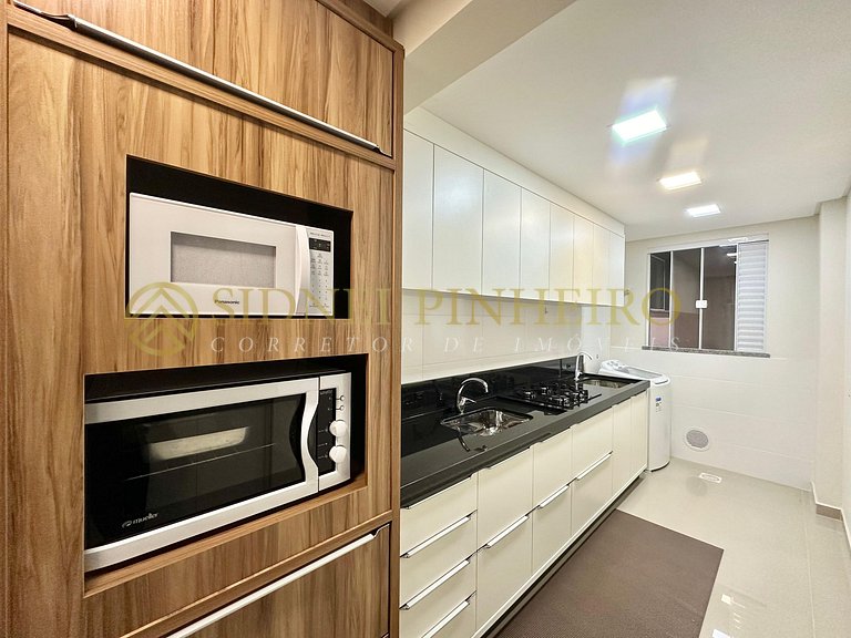 006 - Apartamento de 2 dormitórios em Bombas