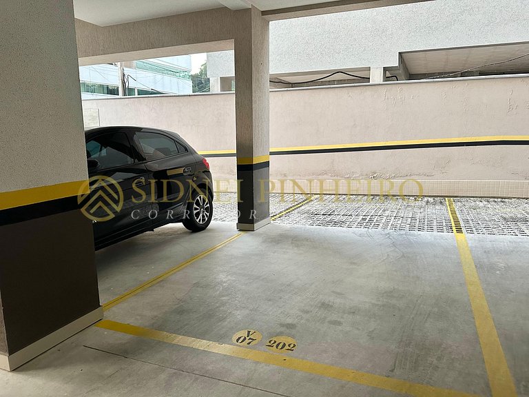 006 - Apartamento de 2 dormitórios em Bombas