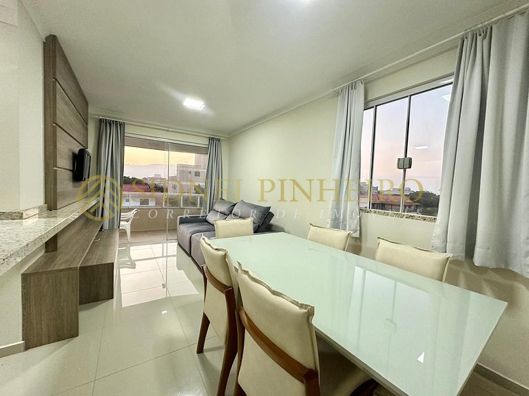 020 - Apartamento 2 dormitórios na Praia de Bombas