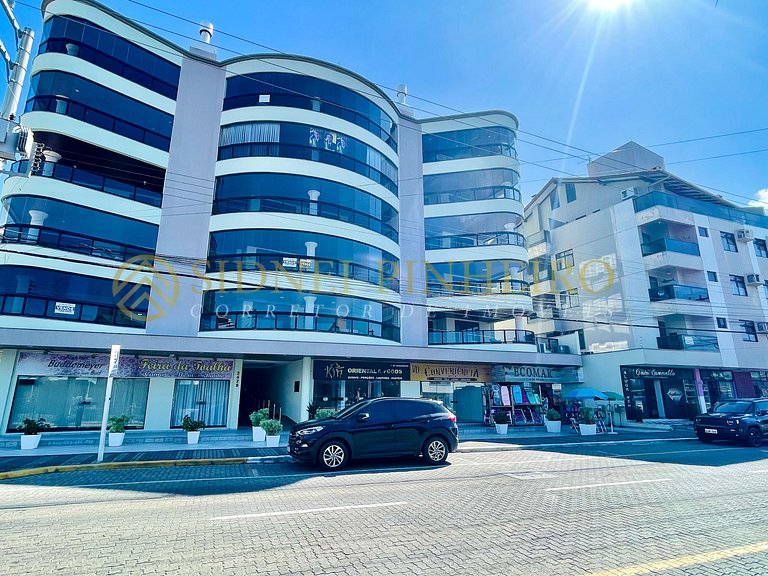 501 - Apartamento de 3 dormitórios em Bombas