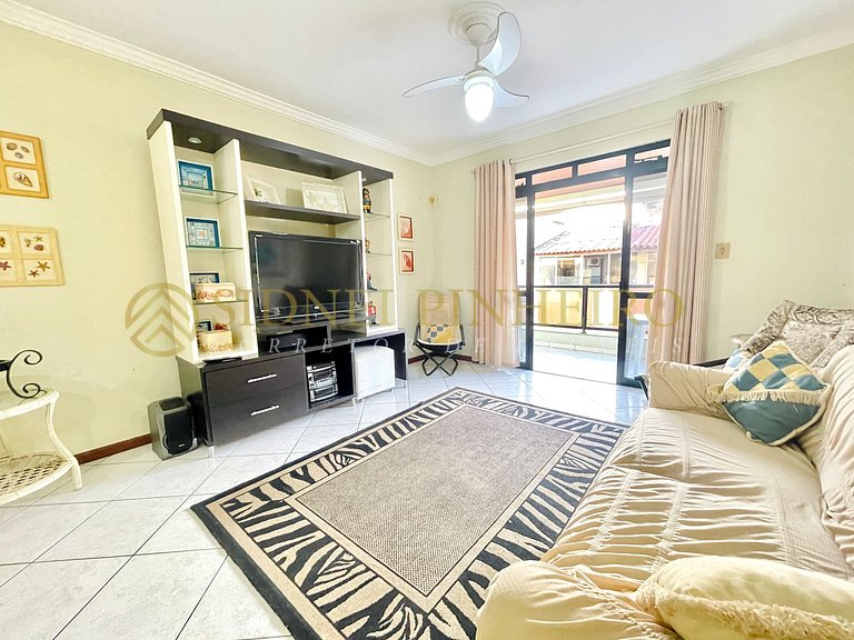 501 - Apartamento de 3 dormitórios em Bombas