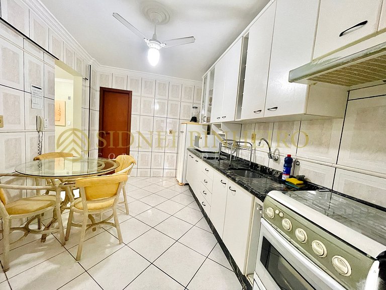 501 - Apartamento de 3 dormitórios em Bombas
