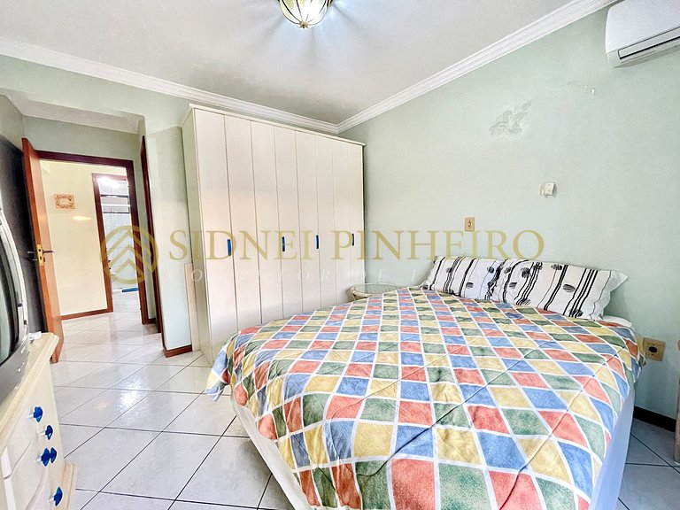 501 - Apartamento de 3 dormitórios em Bombas