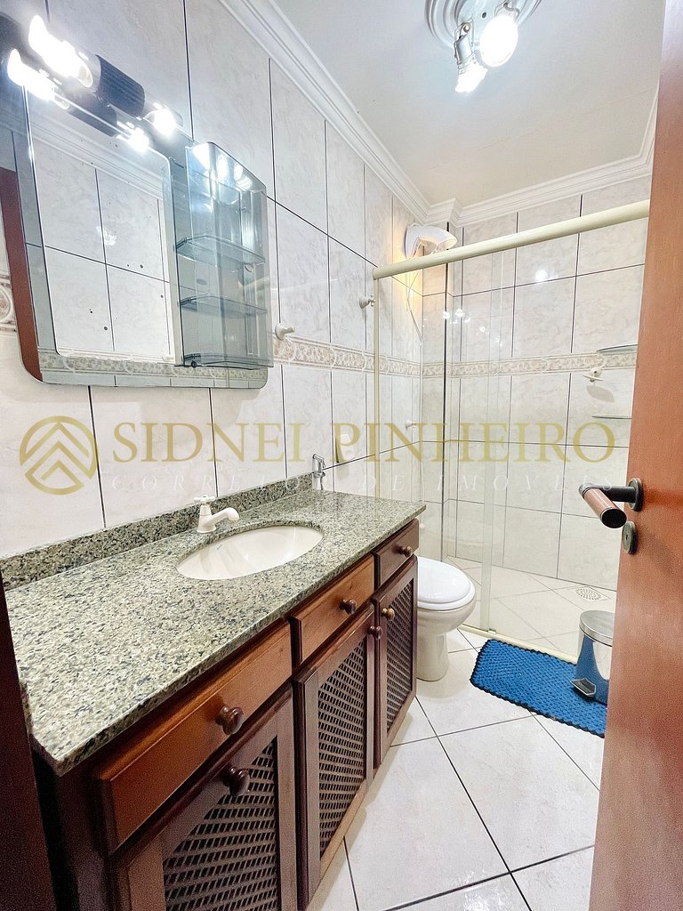 501 - Apartamento de 3 dormitórios em Bombas