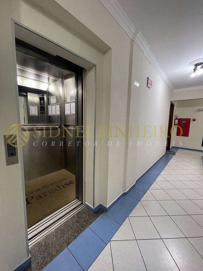 501 - Apartamento de 3 dormitórios em Bombas