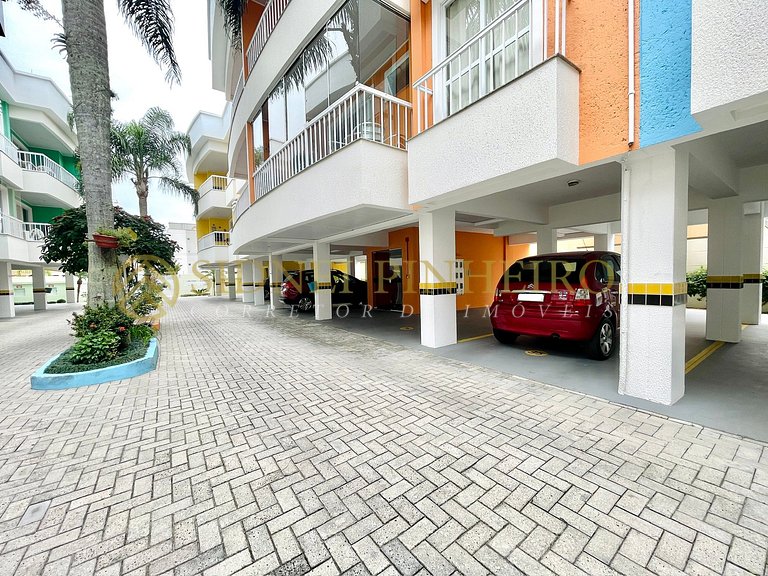 519 - Apartamento em condomínio com piscina coletiva