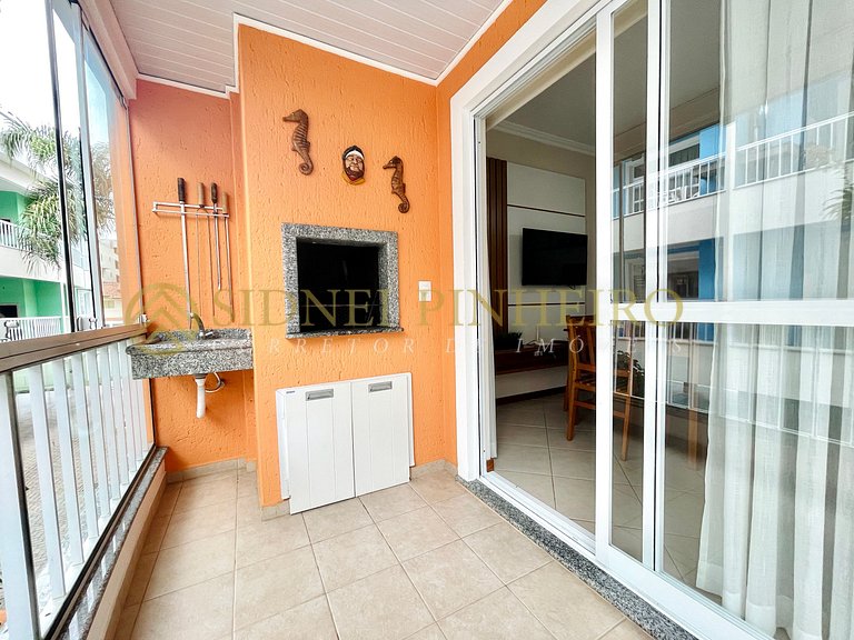 519 - Apartamento em condomínio com piscina coletiva