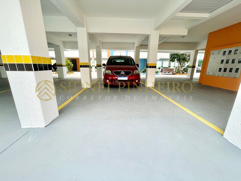519 - Apartamento em condomínio com piscina coletiva