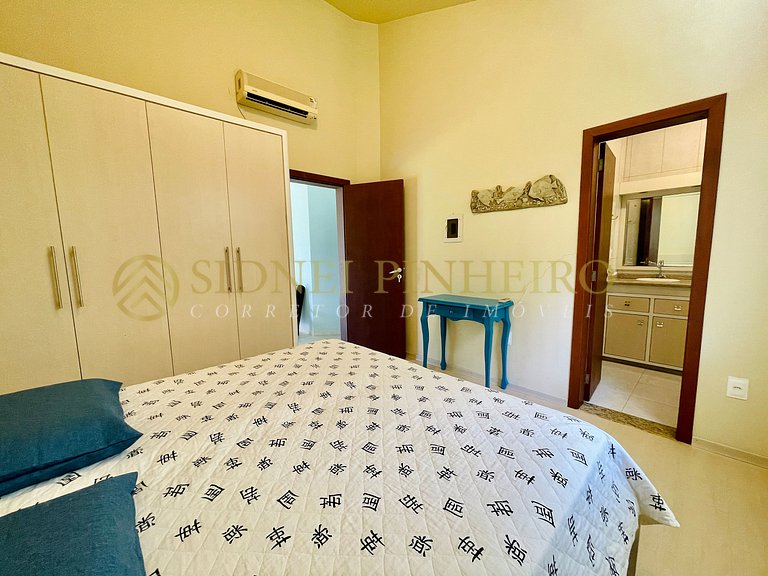 525 - Casa com piscina na Praia da Conceição