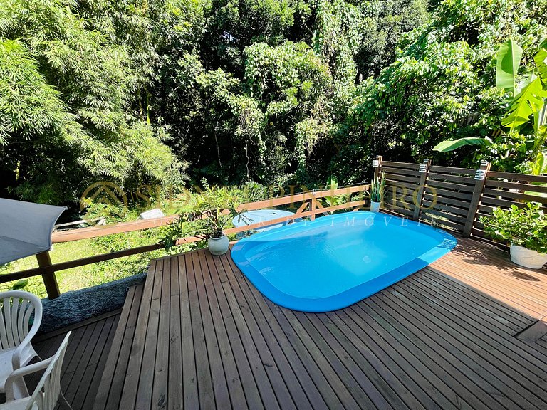 525 - Casa com piscina na Praia da Conceição