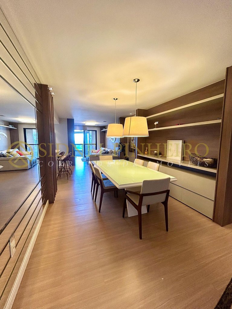 507 - Apartamento de 3 dormitórios com vista mar