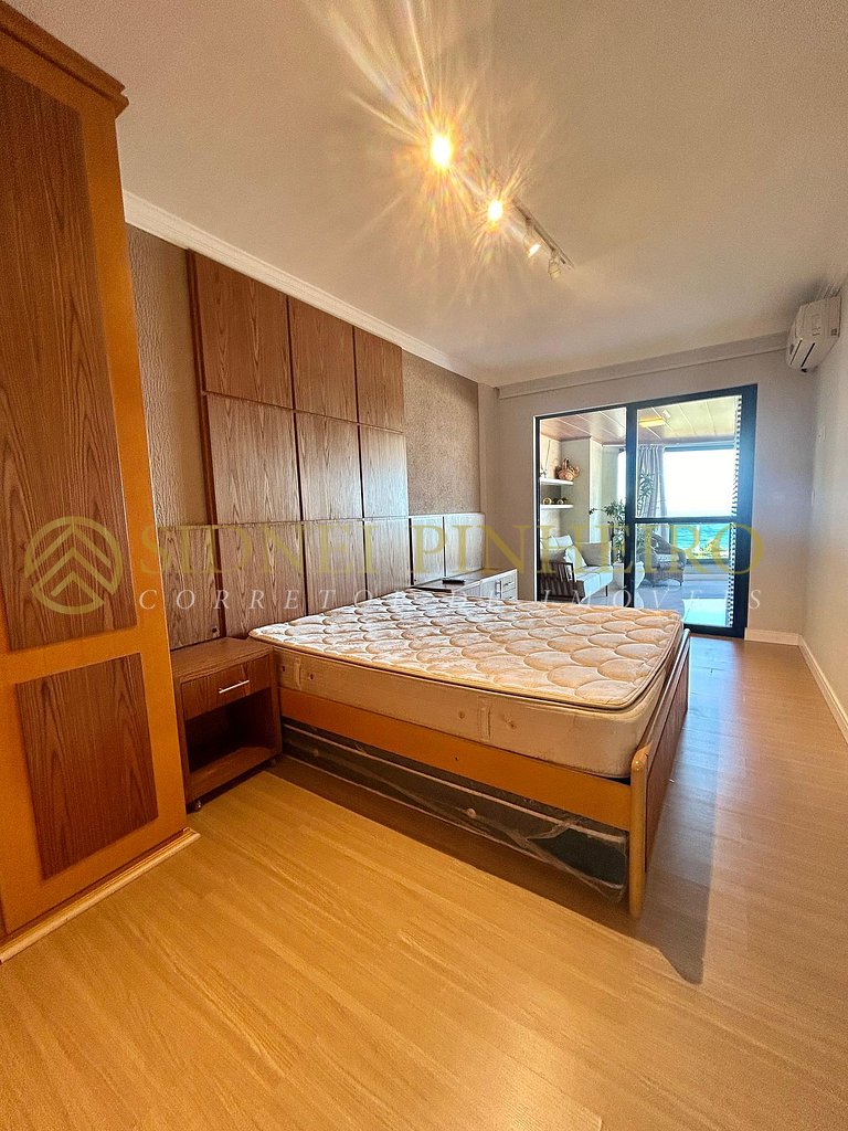 507 - Apartamento de 3 dormitórios com vista mar