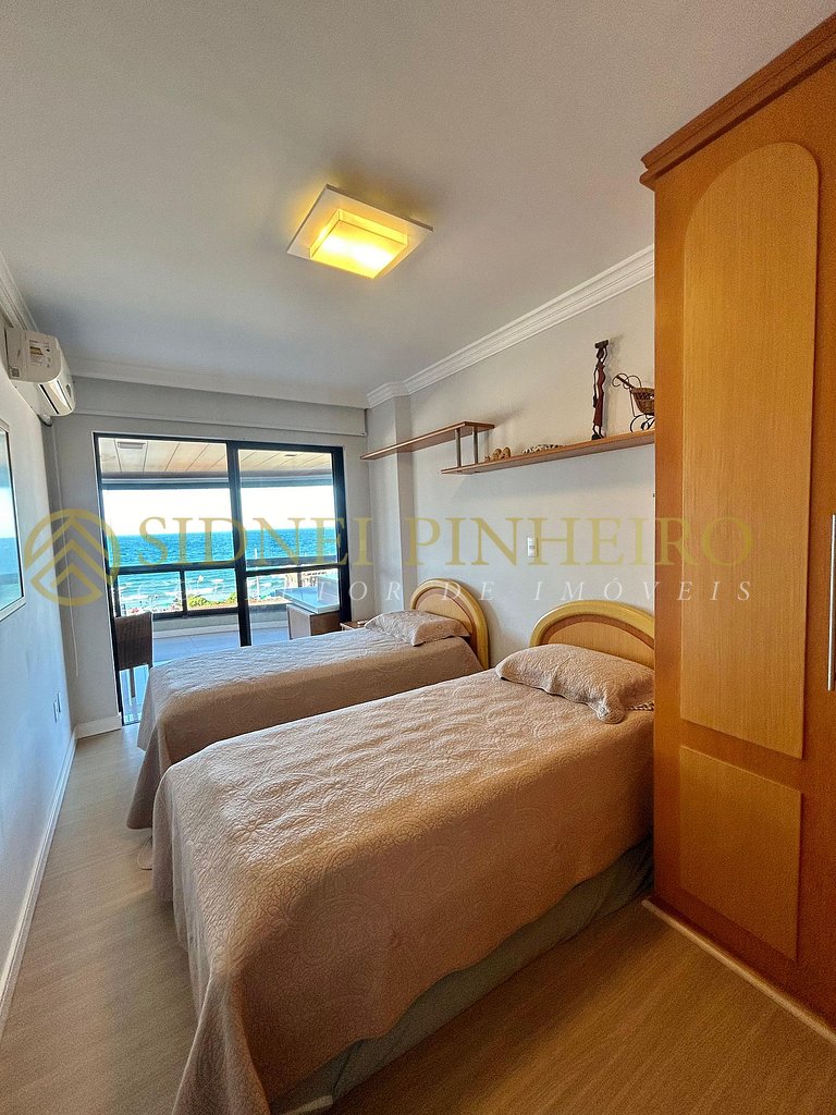 507 - Apartamento de 3 dormitórios com vista mar
