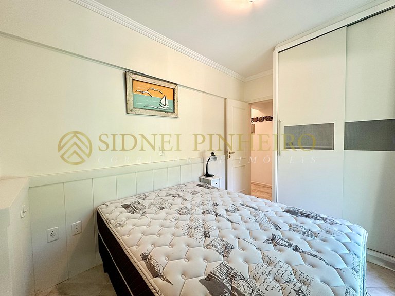 538 - Apartamento com piscina coletiva em 4 Ilhas