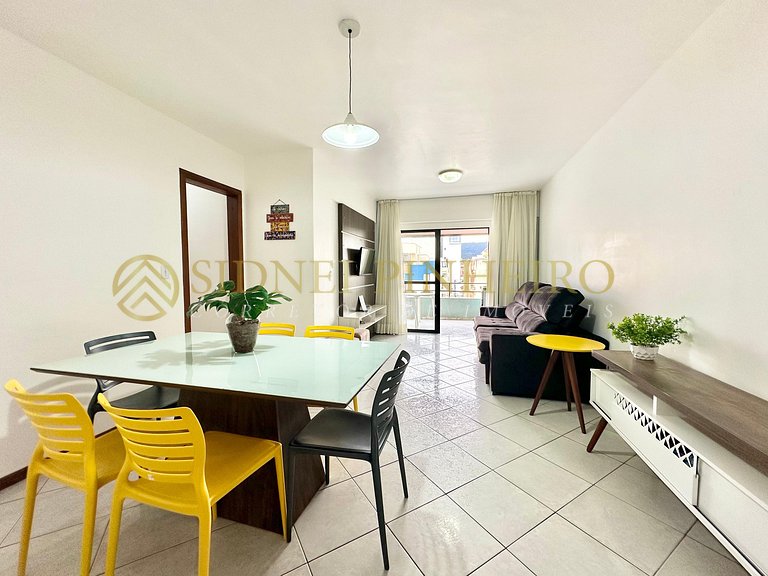 033 - Apartamento 3 dormitórios na Praia de Bombas