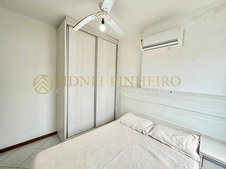 033 - Apartamento 3 dormitórios na Praia de Bombas