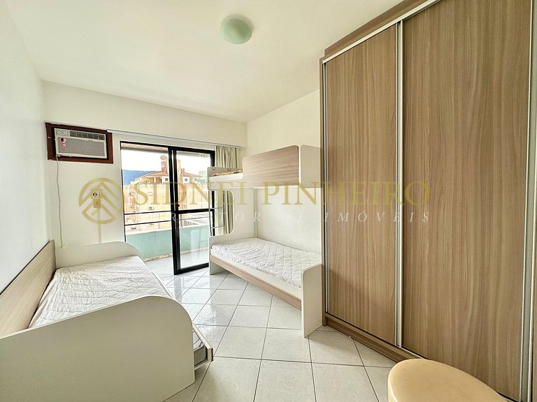 539 - Apartamento 3 dormitórios na Praia de Bombas
