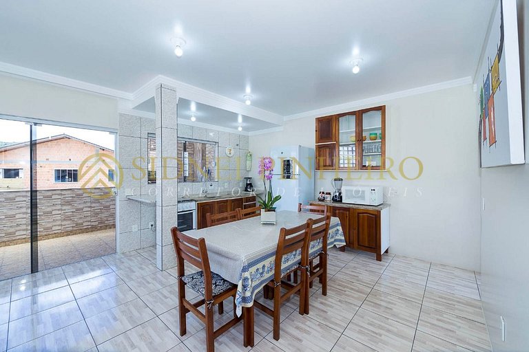 546 - Apartamento 02 dormitórios