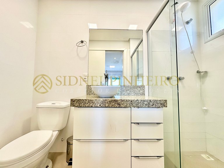 535 - Cobertura de 03 dormitórios com jacuzzi privativa e vi
