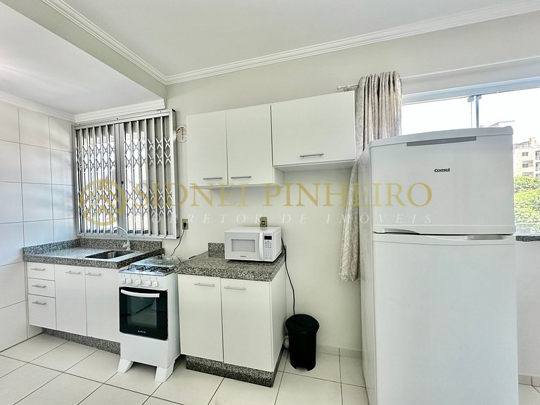 511 - Apartamento de 2 dormitórios na Praia de Bombas