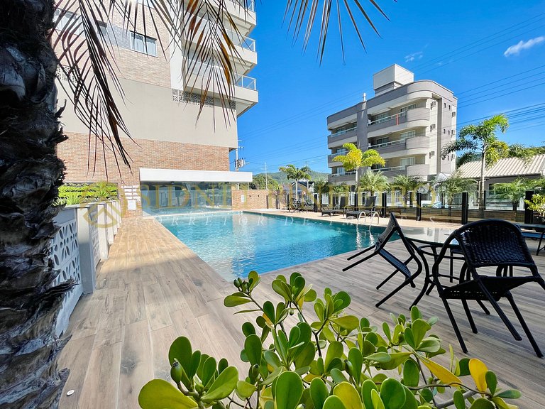 011 - Apartamento 02 dormitórios com piscina e jacuzzi colet