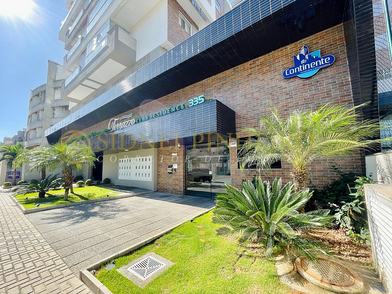 011 - Apartamento 02 dormitórios com piscina e jacuzzi colet