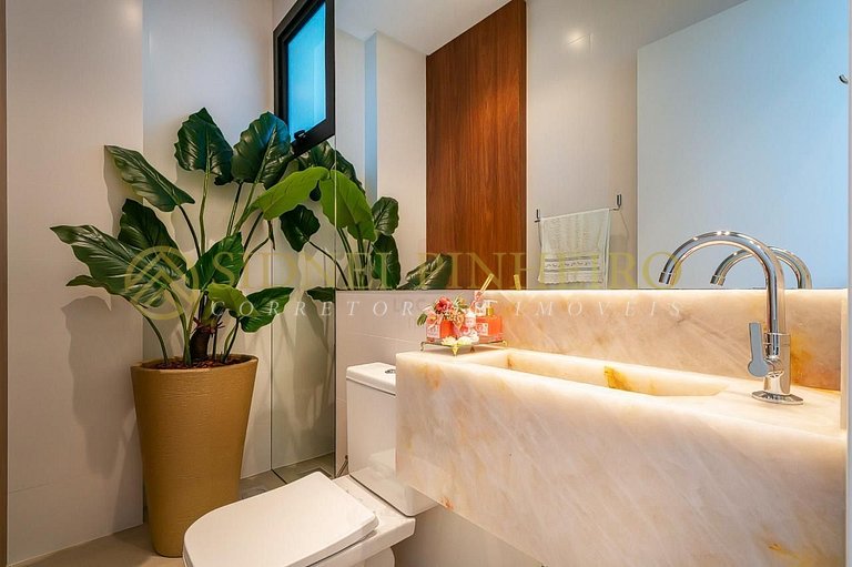 509 - Cobertura duplex com jacuzzi privativa na Praia do Mar