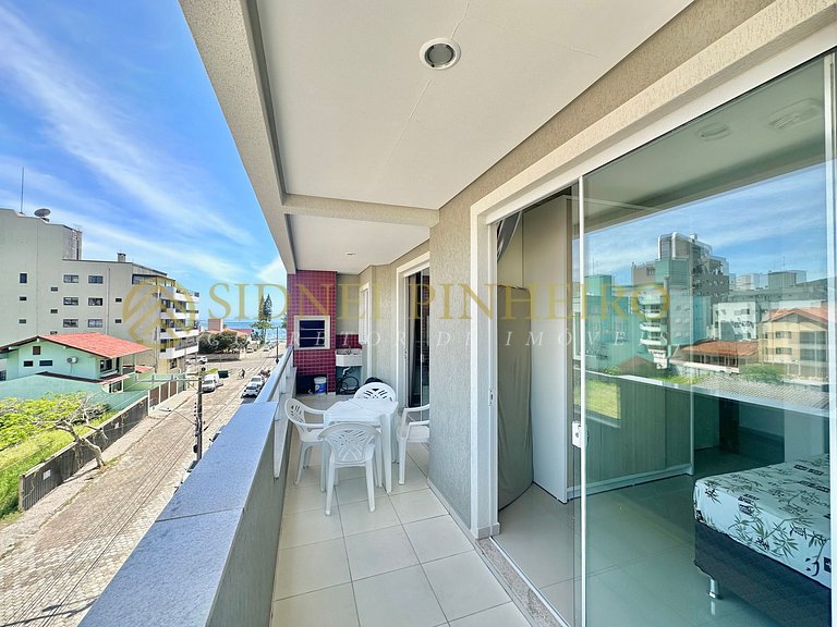 013 - Apartamento 3 dormitórios na Praia de Bombas