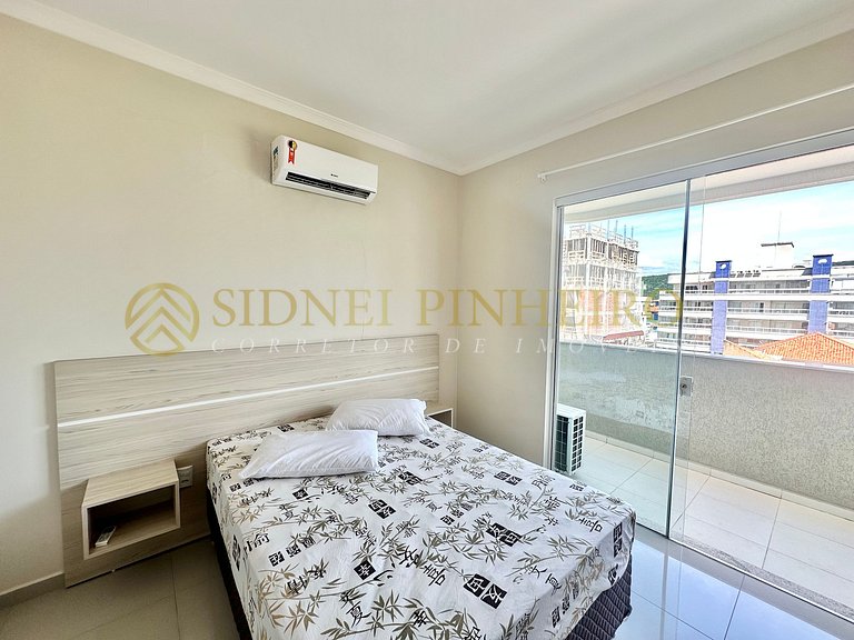 013 - Apartamento 3 dormitórios na Praia de Bombas